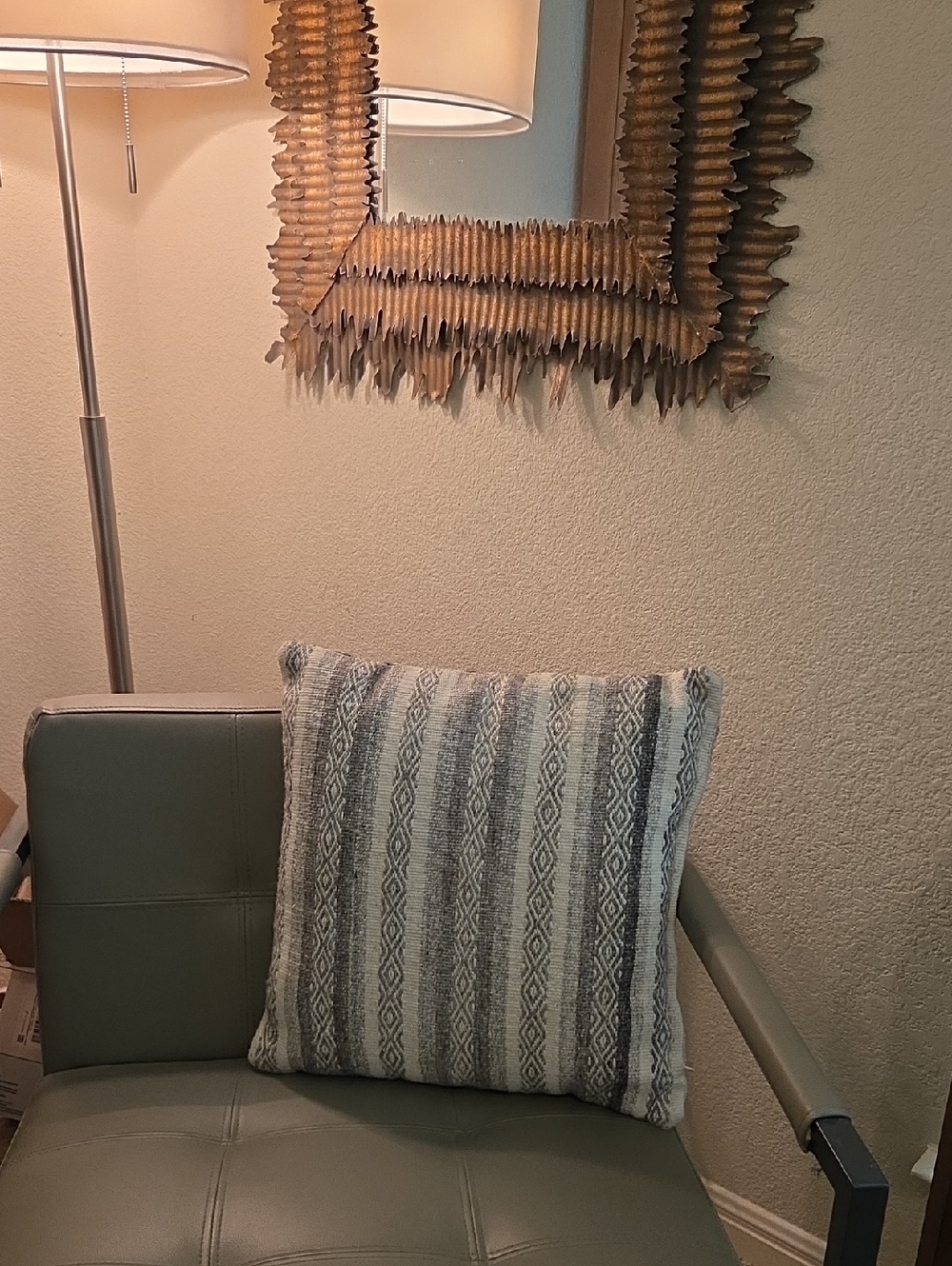 Surya Light Gray / Ivory Southwest Pillow Set of 2